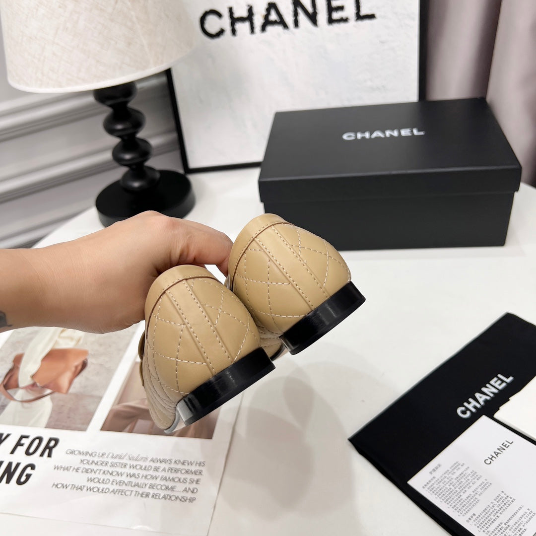 CHANEL 25S LOAFER DANCE SHOES IN BEIGE CALFSKIN GOLD HARDWARE