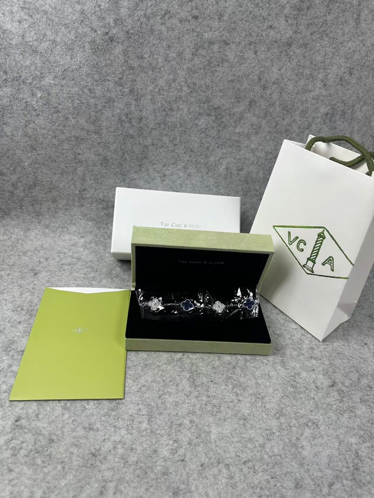 Van Cleef & Arpels Alhambra Bracelet